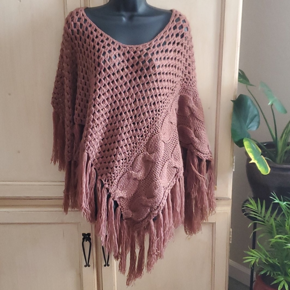 Bohemian Rose Willow & Clay Knit Poncho
